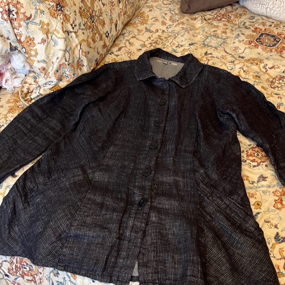 Flared cotton Flax jacket.